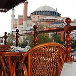 Valide Sultan Konagi 